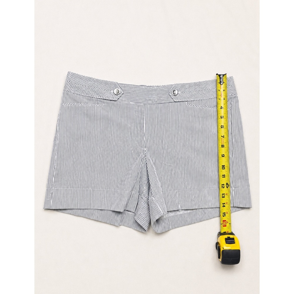 White House Black Market Navy White Pinstripe Cuffed Shorts Size 12 NWT - Picture 4 of 6